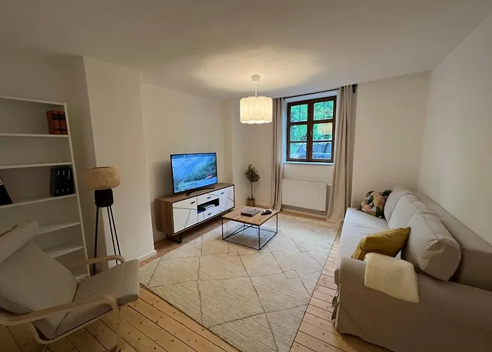 Liboria I Als Gruppe Im Denkmal Augsburgs * Aψβούργη